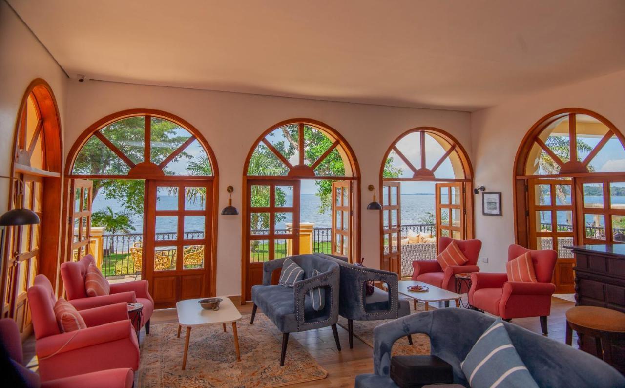 Brovad Sands Lodge Kalangala Bagian luar foto