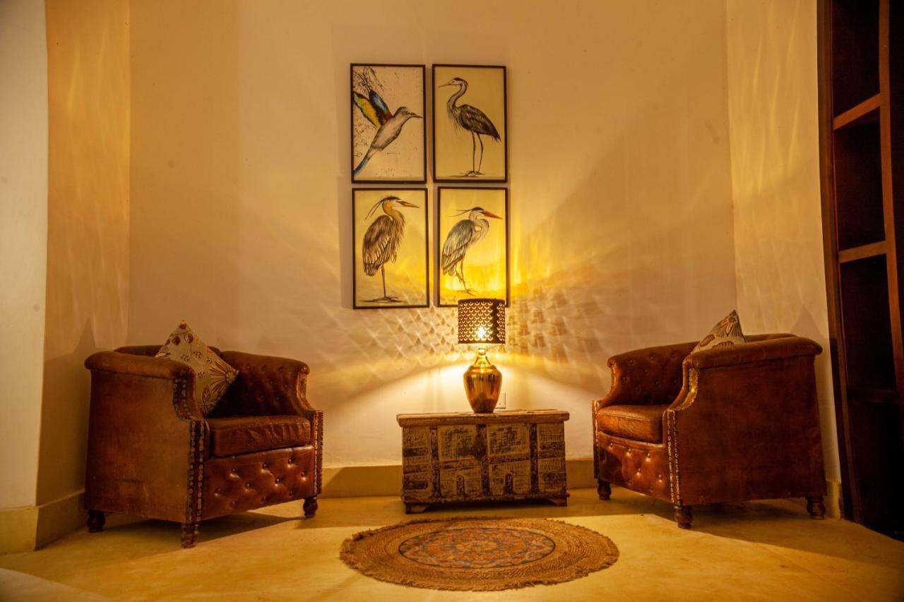 Brovad Sands Lodge Kalangala Bagian luar foto